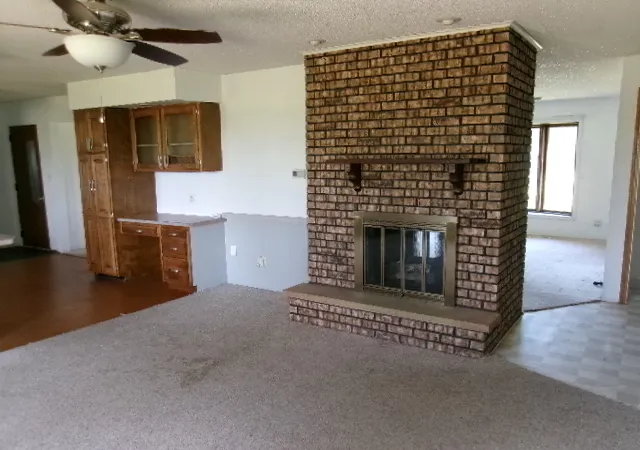 Photo 4 of Single family home for sale at 1074 N 2nd Road, Dana, IL 61321 | MLS# 12778177 | Listing updated on 2026-10-06