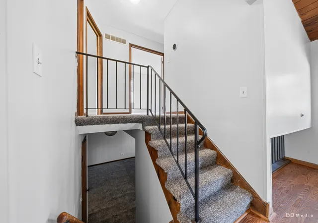Photo 3 of Single family home for sale at 735 Bradley Ave, Matteson, IL 60443 | MLS# 12778193 | Listing updated on 2026-10-08