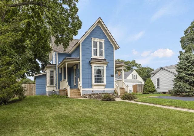 Photo 3 of Multi family home for sale at 11 North St, East Dundee, IL 60118 | MLS# 12778201 | Listing updated on 2026-10-07