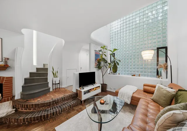 Photo 1 of Condo for sale at 1209 N State Pkwy #4, Chicago, IL 60610 | MLS# 12778209 | Listing updated on 2026-10-07