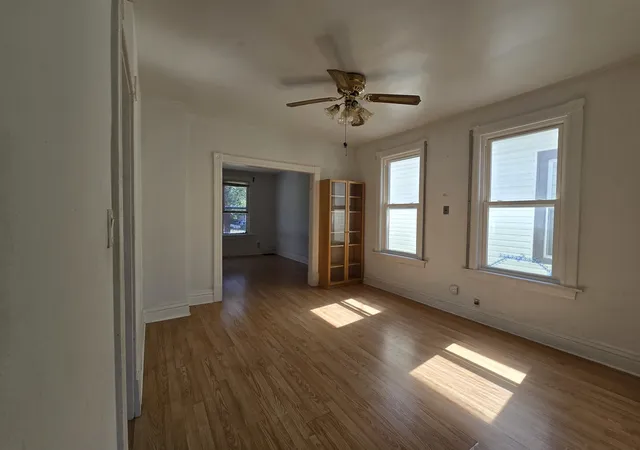 Listing Photo 5 - Condo for sale in building located at 4602 N Karlov Ave, Chicago, IL 60630