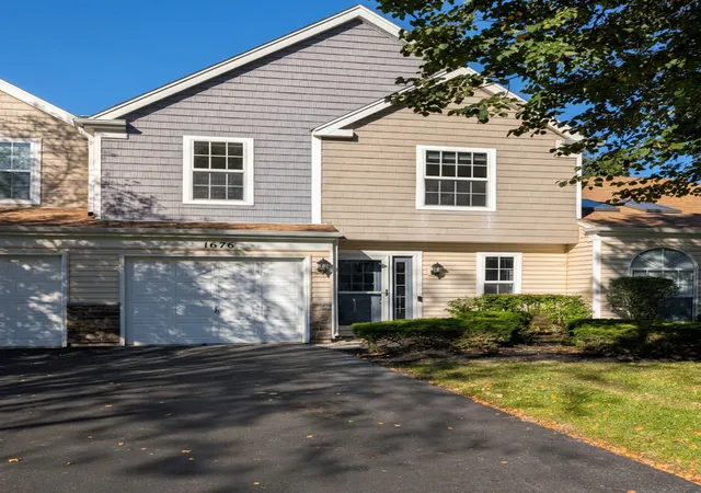 Photo 1 of Townhouse for sale at 1676 Pebble Beach Cir #1676, Elgin, IL 60123 | MLS# 12778254 | Listing updated on 2026-10-07