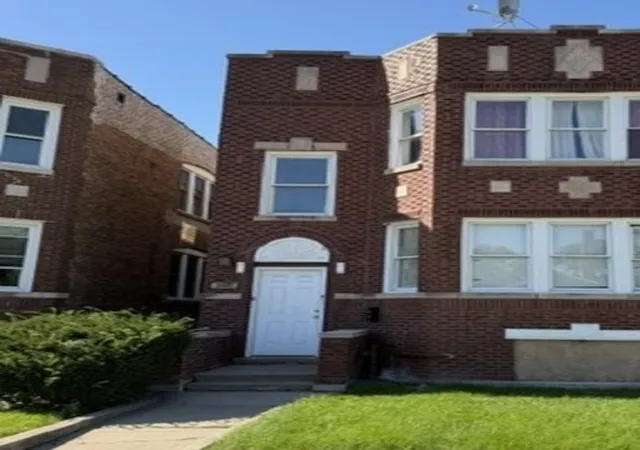 Multi family home for sale at 6210 S Claremont Ave, Chicago, IL 60629 | MLS# 12778281