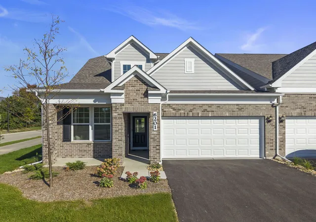Photo 1 of Condo for sale at 6201 Links Dr #24001, Woodridge, IL 60517 | MLS# 12778282 | Listing updated on 2026-10-07