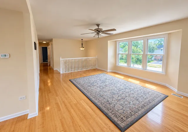 Photo 1 of Single family home for sale at 652 Banbury Way, Bolingbrook, IL 60440 | MLS# 12778313 | Listing updated on 2026-10-29
