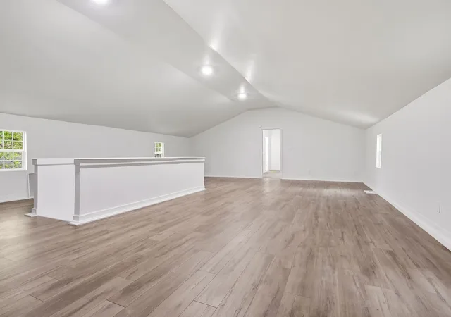 Photo 3 of Single family home for sale at 305 Parkway Ct, Gridley, IL 61744 | MLS# 12778330 | Listing updated on 2026-10-06