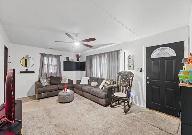 Photo 1 of Single family home for sale at 613 Illinois Dr, Rantoul, IL 61866 | MLS# 12778345 | Listing updated on 2026-10-22