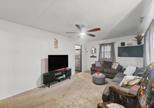 Photo 3 of Single family home for sale at 613 Illinois Dr, Rantoul, IL 61866 | MLS# 12778345 | Listing updated on 2026-10-22