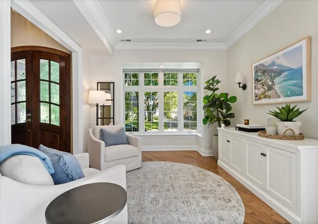 Photo 4 of Single family home for sale at 1180 Taylor Ave, Highland Park, IL 60035 | MLS# 12778346 | Listing updated on 2026-10-07