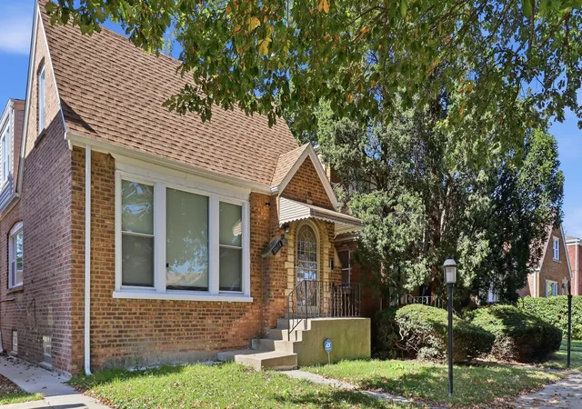 Photo 2 of Single family home for sale at 10054 S Saint Lawrence Ave, Chicago, IL 60628 | MLS# 12778355 | Listing updated on 2026-10-07