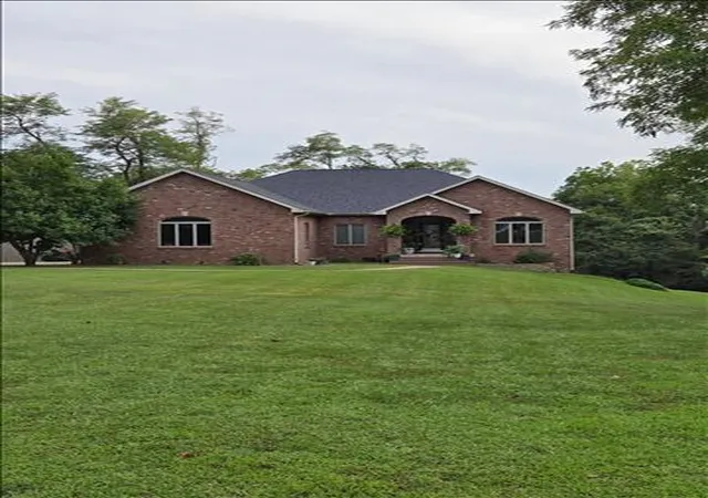 Photo 1 of Single family home for sale at 5405 Ryan Dr, Oreana, IL 62554 | MLS# 12778359 | Listing updated on 2026-10-07