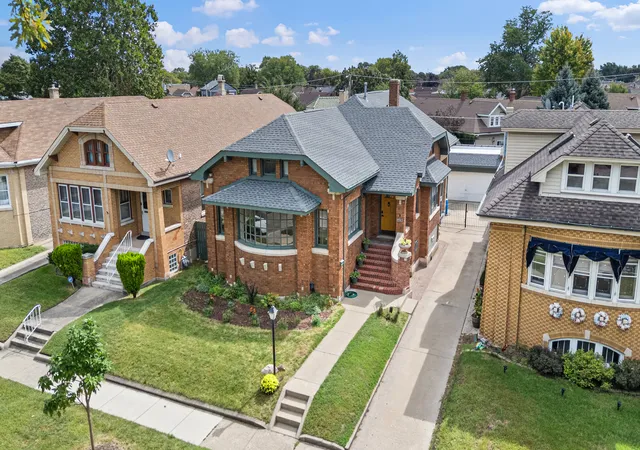 Photo 2 of Single family home for sale at 6858 Riverside Dr, Berwyn, IL 60402 | MLS# 12778363 | Listing updated on 2026-10-07