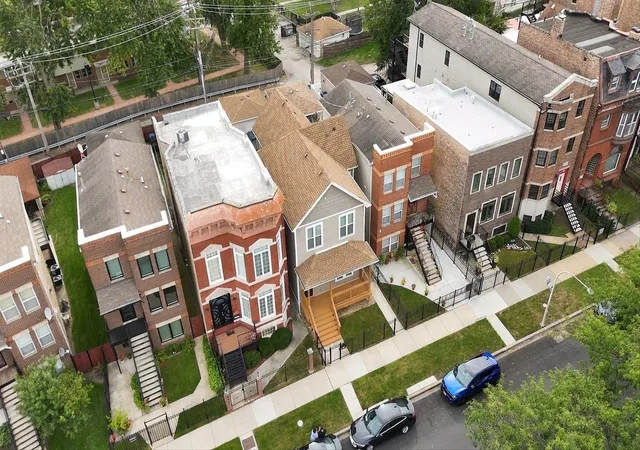 Photo 37 of Single family home for sale at 4009 S Vincennes Ave, Chicago, IL 60653 | MLS# 12778376 | Listing updated on 2026-10-08