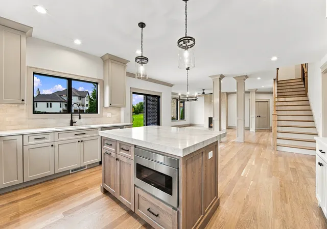 Photo 4 of Single family home for sale at 9044 Port Washington Dr, Frankfort, IL 60423 | MLS# 12778390 | Listing updated on 2026-10-06