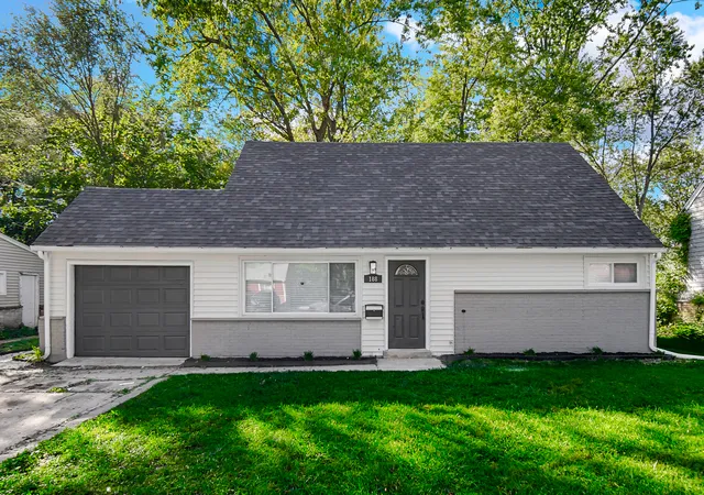 Single family home for sale at 188 Washington St, Park Forest, IL 60466 | MLS# 12778391