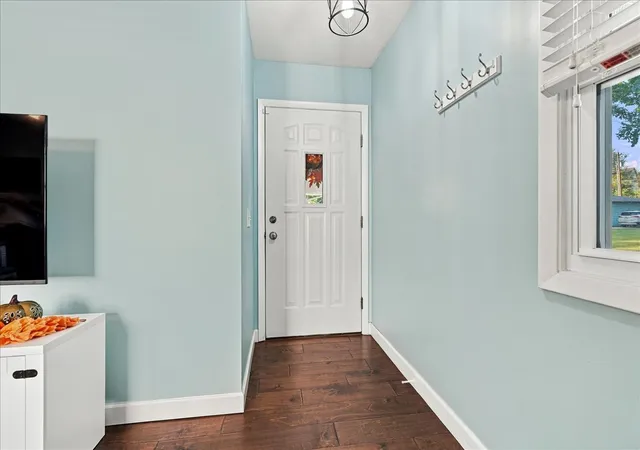 Photo 3 of Single family home for sale at 1211 Searle Dr, Normal, IL 61761 | MLS# 12778400 | Listing updated on 2026-10-07