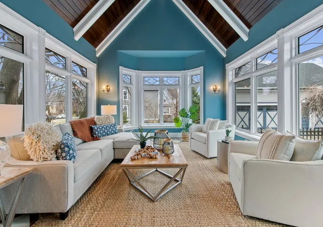 Photo 4 of Single family home for sale at 135 W Lake St, Barrington, IL 60010 | MLS# 12778413 | Listing updated on 2026-10-07