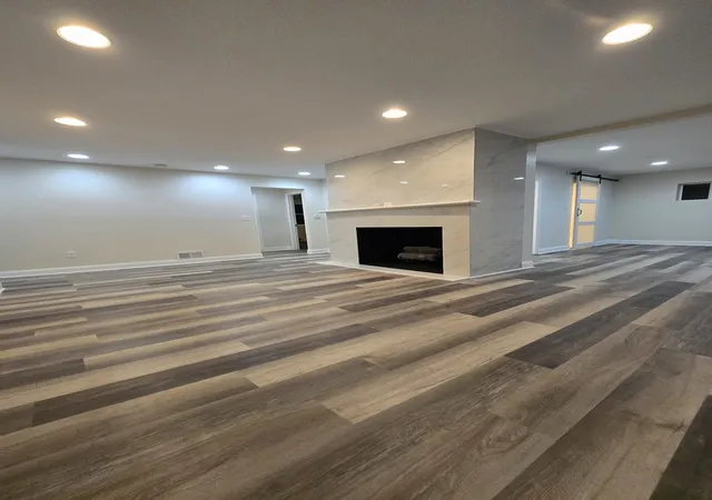 Photo 3 of Single family home for sale at 813 Chicago Rd, Chicago Heights, IL 60411 | MLS# 12778459 | Listing updated on 2026-10-07