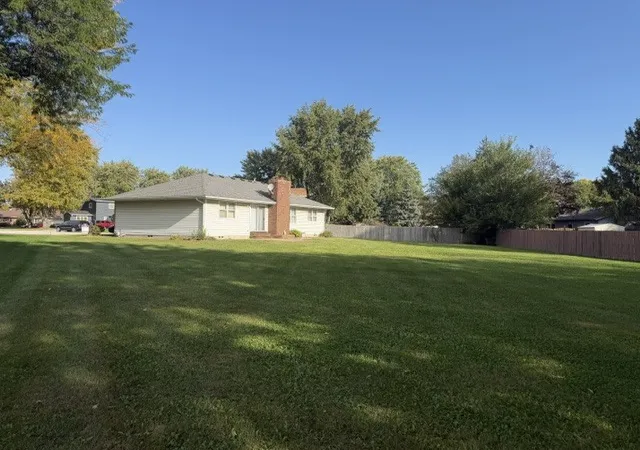 Photo 27 of Single family home for sale at 690 E Vicksburg Ct, Bourbonnais, IL 60914 | MLS# 12778474 | Listing updated on 2026-10-14