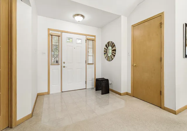Photo 3 of Single family home for sale at 1109 Michael St, Lockport, IL 60441 | MLS# 12778514 | Listing updated on 2026-10-09