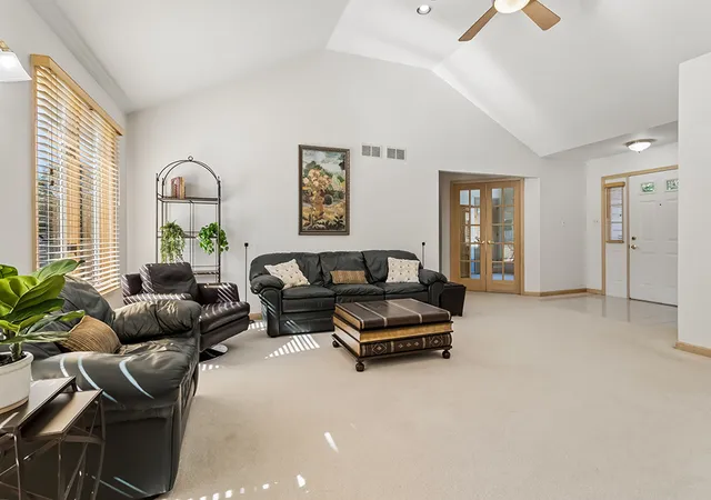 Photo 3 of Single family home for sale at 1109 Michael St, Lockport, IL 60441 | MLS# 12778514 | Listing updated on 2026-10-09