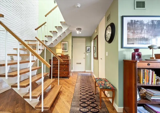 Photo 4 of Condo for sale at 68 W Schiller St, Chicago, IL 60610 | MLS# 12778525 | Listing updated on 2026-10-08
