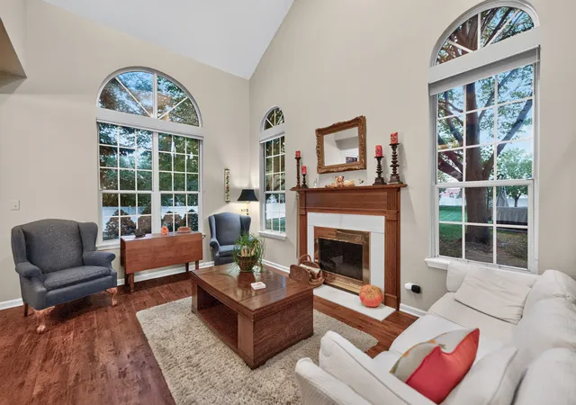 Photo 2 of Condo for sale at 1251 Cranbrook Dr #1251, Schaumburg, IL 60193 | MLS# 12778544 | Listing updated on 2026-10-08
