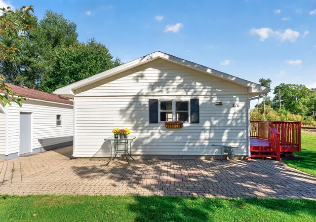 Photo 3 of Single family home for sale at 216 9th Avenue, Kingston, IL 60145 | MLS# 12778555 | Listing updated on 2026-10-07