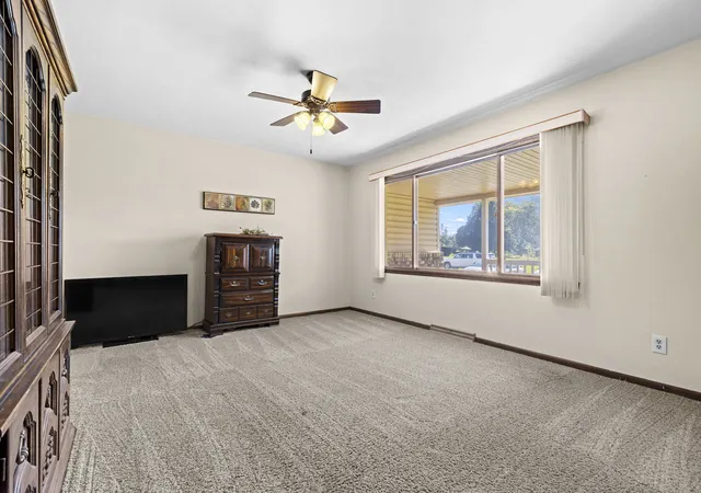 Photo 3 of Single family home for sale at 4385 St Malo Rd, Rockford, IL 61101 | MLS# 12778557 | Listing updated on 2026-10-07