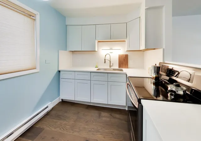 Photo 2 of Condo for sale at 6359 N Ridge Ave #302, Chicago, IL 60660 | MLS# 12778567 | Listing updated on 2026-10-07