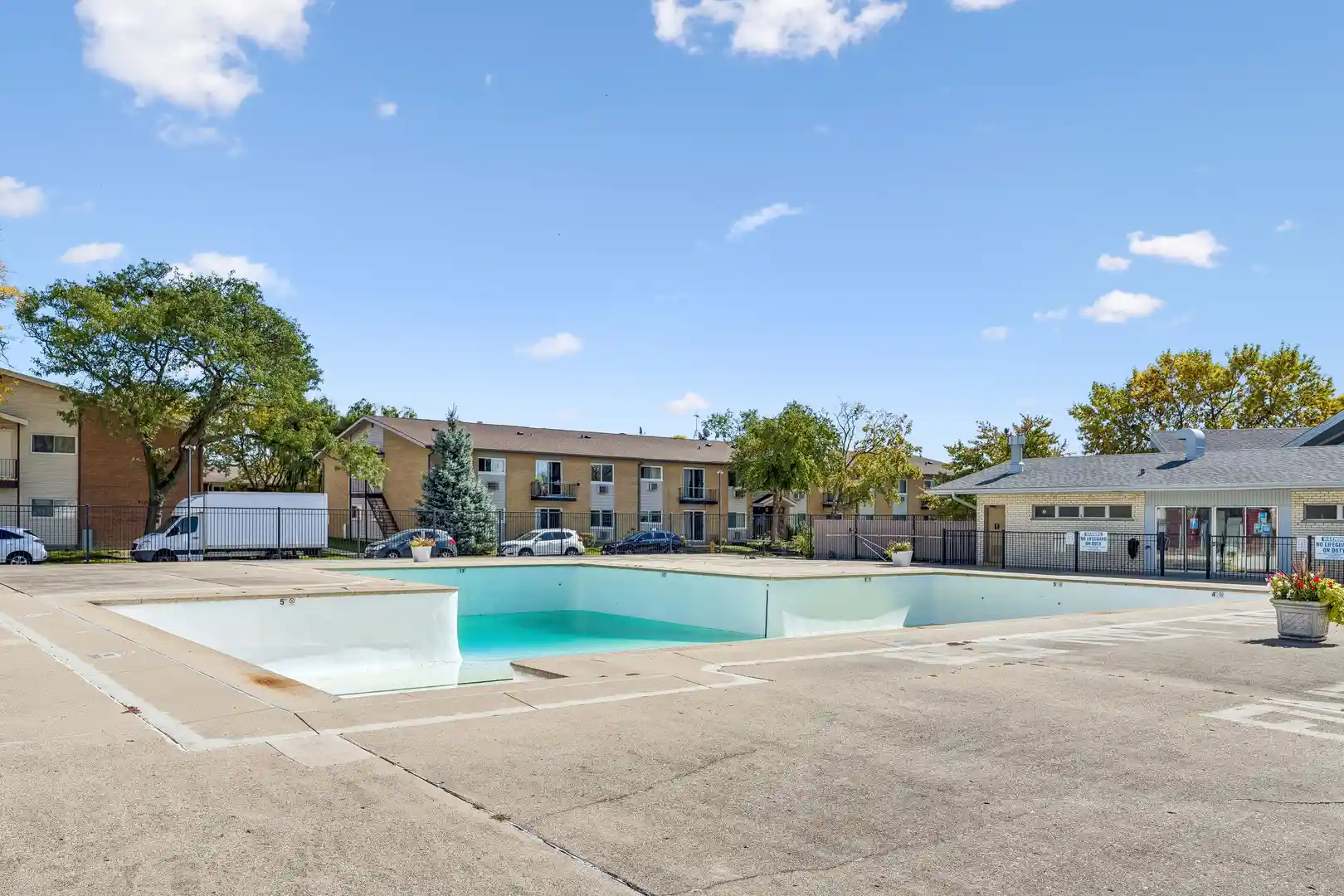 Listing Photo 20 - Condo for sale in 8836 N Western Ave located at 8836 N Western Ave, Des Plaines, IL 60016 - Unit #1H
