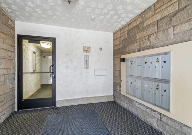 Listing Photo 3 - Condo for sale in building located at 8836 N Western Ave, Des Plaines, IL 60016 - Unit #1H