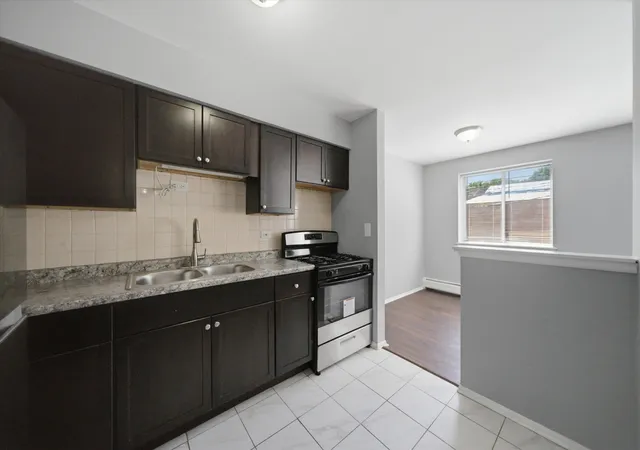 Photo 3 of Condo for sale at 7320 N Rogers Ave #210, Chicago, IL 60626 | MLS# 12778588 | Listing updated on 2026-10-06