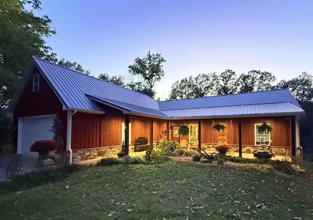 Single family home for sale at 3975 Somerset Rd, Harrisburg, IL 62946 | MLS# 12778601
