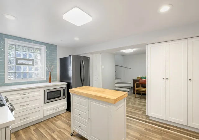 Photo 3 of Single family home for sale at 941 W 32nd Street, Chicago, IL 60608 | MLS# 12778610 | Listing updated on 2026-10-06