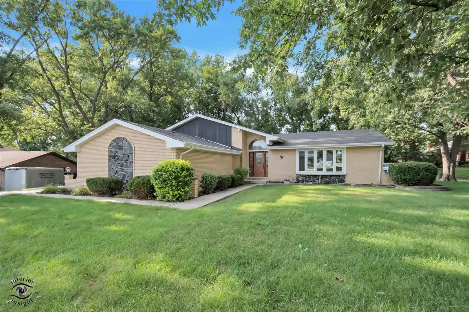 Photo 1 of Single family home for sale at 13618 W Meath Dr, Homer Glen, IL 60491 | MLS# 12778611 | Listing updated on 2026-10-08