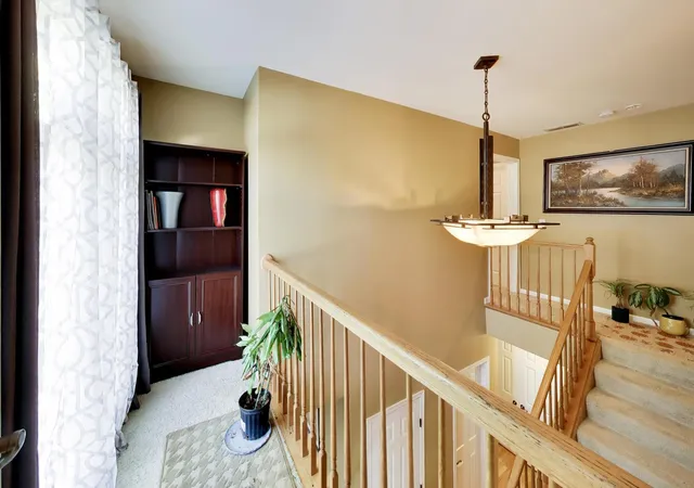 Photo 4 of Townhouse for sale at 1454 Laurel Oak Dr #A, Streamwood, IL 60107 | MLS# 12778623 | Listing updated on 2026-10-10