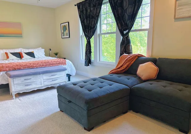 Photo 4 of Single family home for sale at 33 Sugarcreek Trl, Galena, IL 61036 | MLS# 12778648 | Listing updated on 2026-10-07