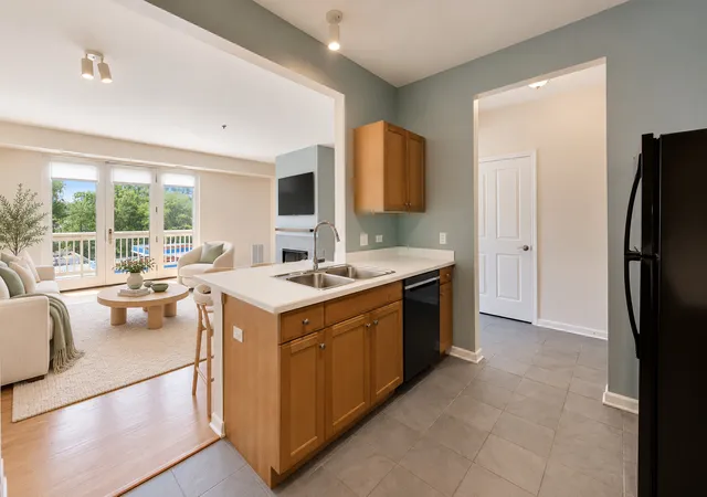 Listing Photo 4 - Condo for sale in building located at 2951 Central St, Evanston, IL 60201 - Unit #307