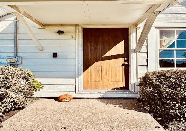 Photo 3 of Single family home for sale at 114 Main St, Atkinson, IL 61235 | MLS# 12778671 | Listing updated on 2026-10-08