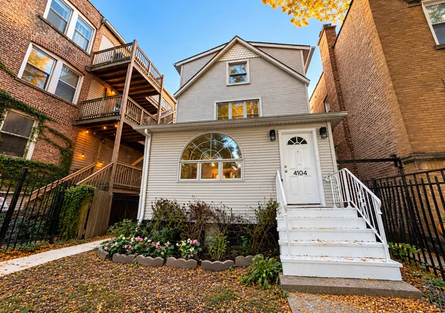 Photo 1 of Single family home for sale at 4104 N Richmond St, Chicago, IL 60618 | MLS# 12778685 | Listing updated on 2026-10-08