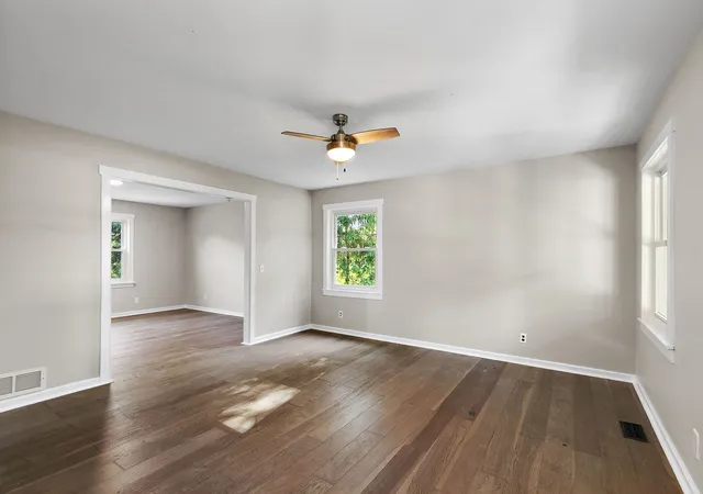 Photo 2 of Single family home for sale at 39w255 Fabyan Pkwy, Geneva, IL 60134 | MLS# 12778696 | Listing updated on 2026-10-07