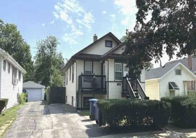 Photo 1 of Single family home for sale at 1415 S 19th Avenue, Maywood, IL 60153 | MLS# 12778700 | Listing updated on 2026-10-07