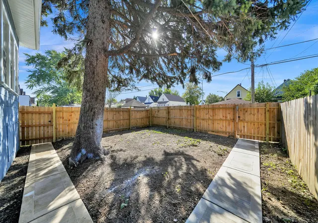 Photo 4 of Single family home for sale at 1401 W 72nd Street, Chicago, IL 60636 | MLS# 12778706 | Listing updated on 2026-10-06