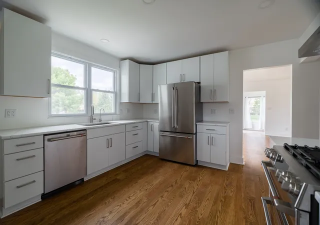 Photo 4 of Single family home for sale at 1600 Bucklin St, La Salle, IL 61301 | MLS# 12778721 | Listing updated on 2026-10-06