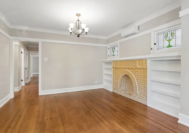 Photo 3 of Multi family home for sale at 2653 W Winnemac Ave, Chicago, IL 60625 | MLS# 12778740 | Listing updated on 2026-10-20