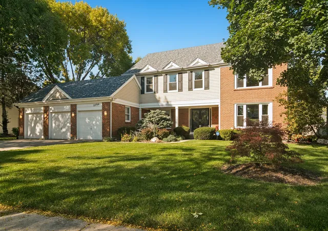 Photo 1 of Single family home for sale at 2794 Whispering Oaks Dr, Buffalo Grove, IL 60089 | MLS# 12778744 | Listing updated on 2026-10-08