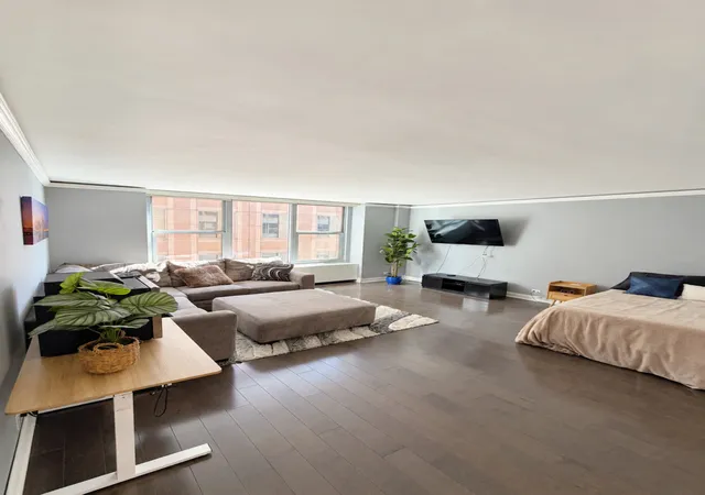 Photo 4 of Condo for sale at 777 N Michigan Ave #3102, Chicago, IL 60611 | MLS# 12778760 | Listing updated on 2026-10-07