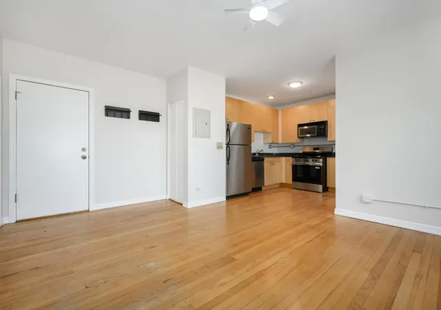 Photo 4 of Condo for sale at 1411 W Farwell Ave #K3, Chicago, IL 60626 | MLS# 12778761 | Listing updated on 2026-10-29