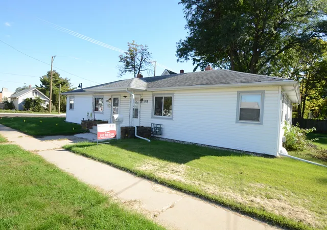 Photo 1 of Multi family home for sale at 1519 21st Avenue, Rockford, IL 61104 | MLS# 12778766 | Listing updated on 2026-10-06